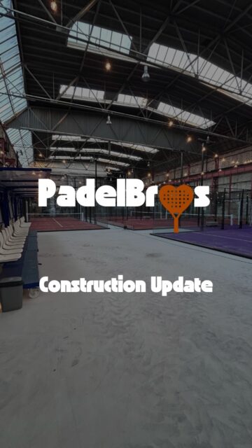 Hi meine Lieben, ein letztes Construction Update vor unserem Soft Opening hier im Norden Berlins. Morgen ist es endlich soweit, wir freuen uns auf euch! Beste Grüße, Justus

#padel #padelbros #padelberlin #softopening #padelgermany #berlin #reinickendorf #borsigwalde